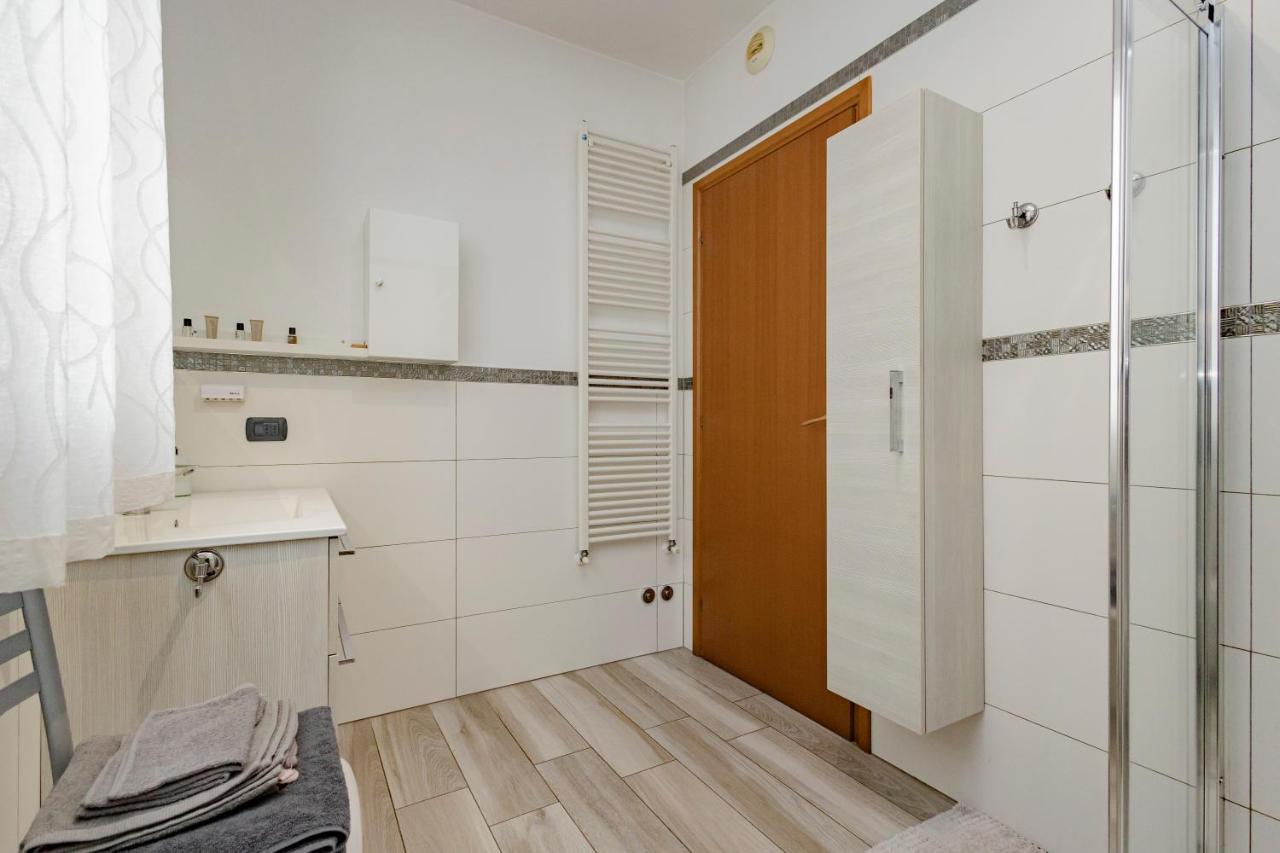 Апартаменти Bomboniera Milano Zona Rho Fiera - Bilocale 70Mq Senago Екстер'єр фото